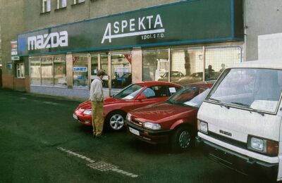 Mazda – Aspekta (1993)
